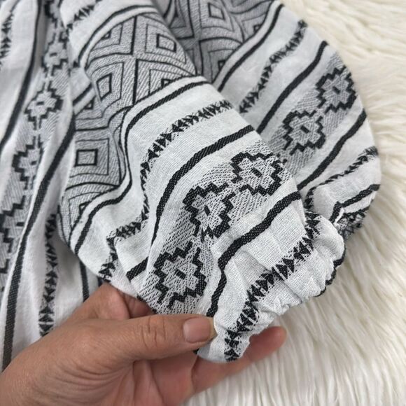 VELVET BY BRAHAM SPENCER BOHEMIAN BOHO HIPPIE TOP .NWOT - Picture 8 of 8